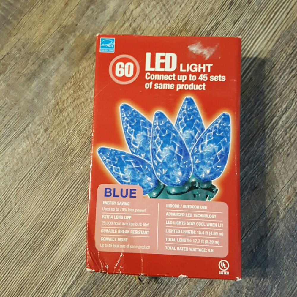 60 Blue LED Christmas Lights Connect Up To 45 Sets New In Box